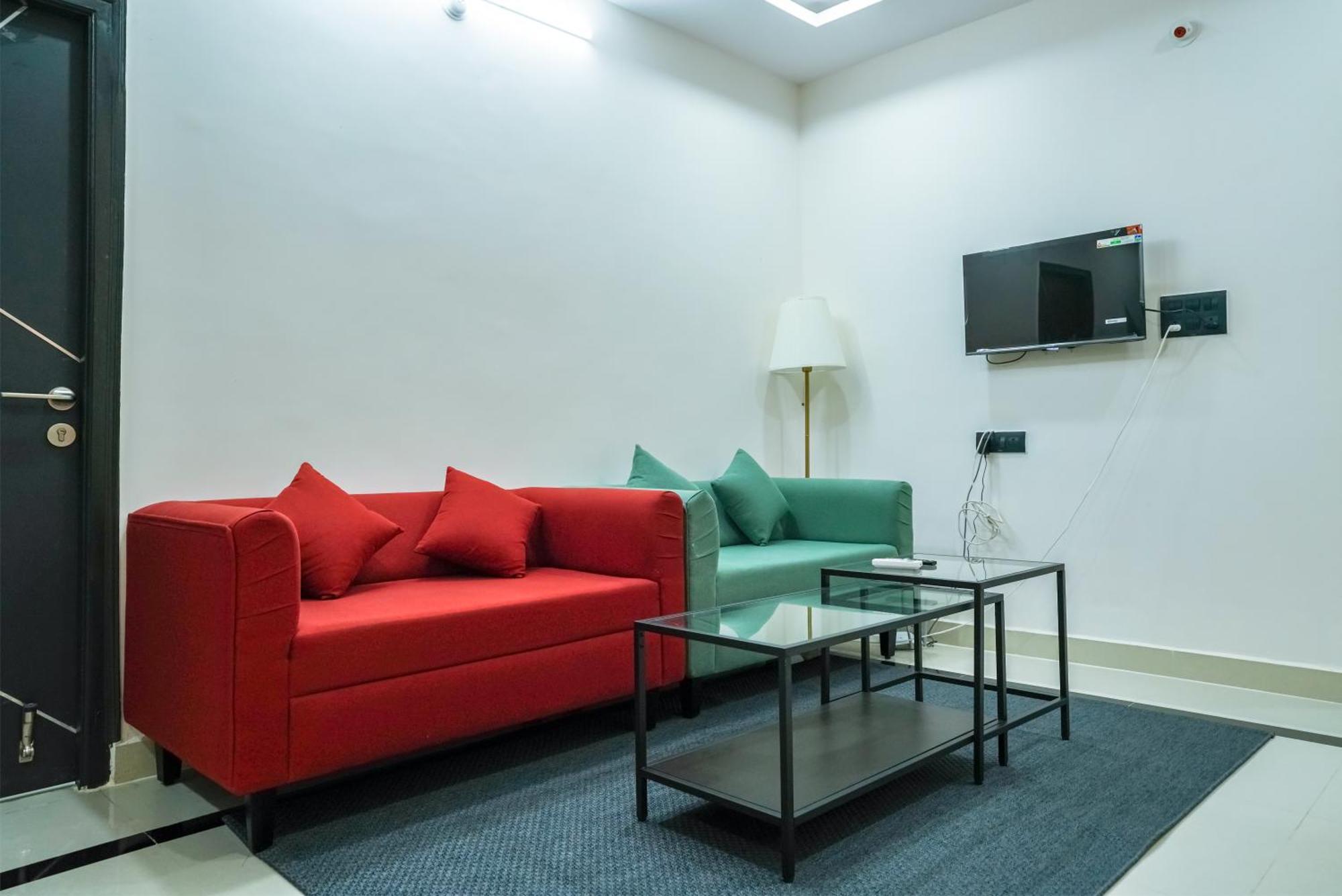 N Cube Serviced Apartments ハイデラバード エクステリア 写真