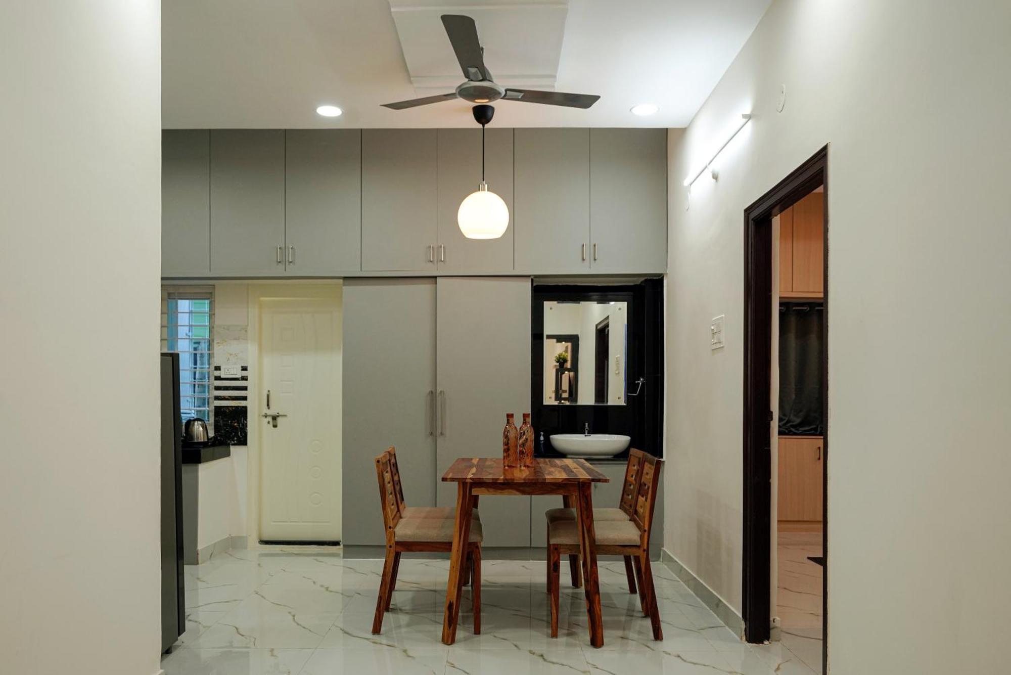 N Cube Serviced Apartments ハイデラバード エクステリア 写真