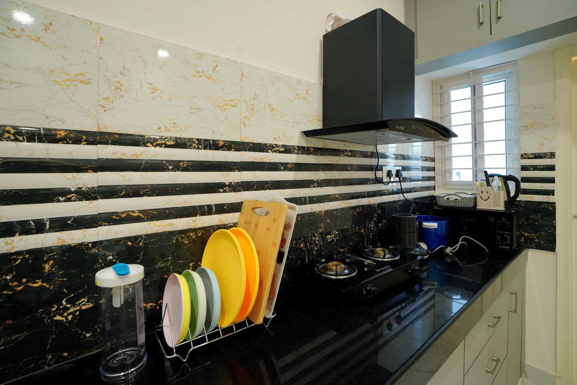 N Cube Serviced Apartments ハイデラバード エクステリア 写真